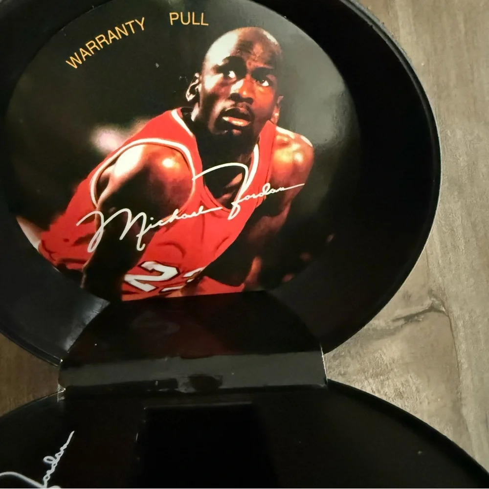 Avon‎ 1997 Michael Jordan #23 Watch Basketball Case Chicago Bulls Wilson No Box
